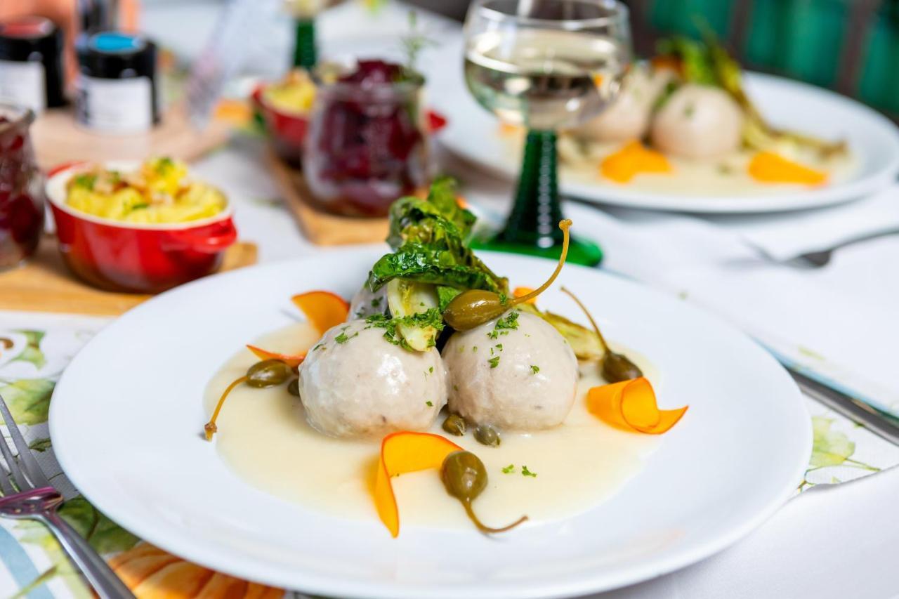Gasthaus Stuckatz Dollenchen Esterno foto