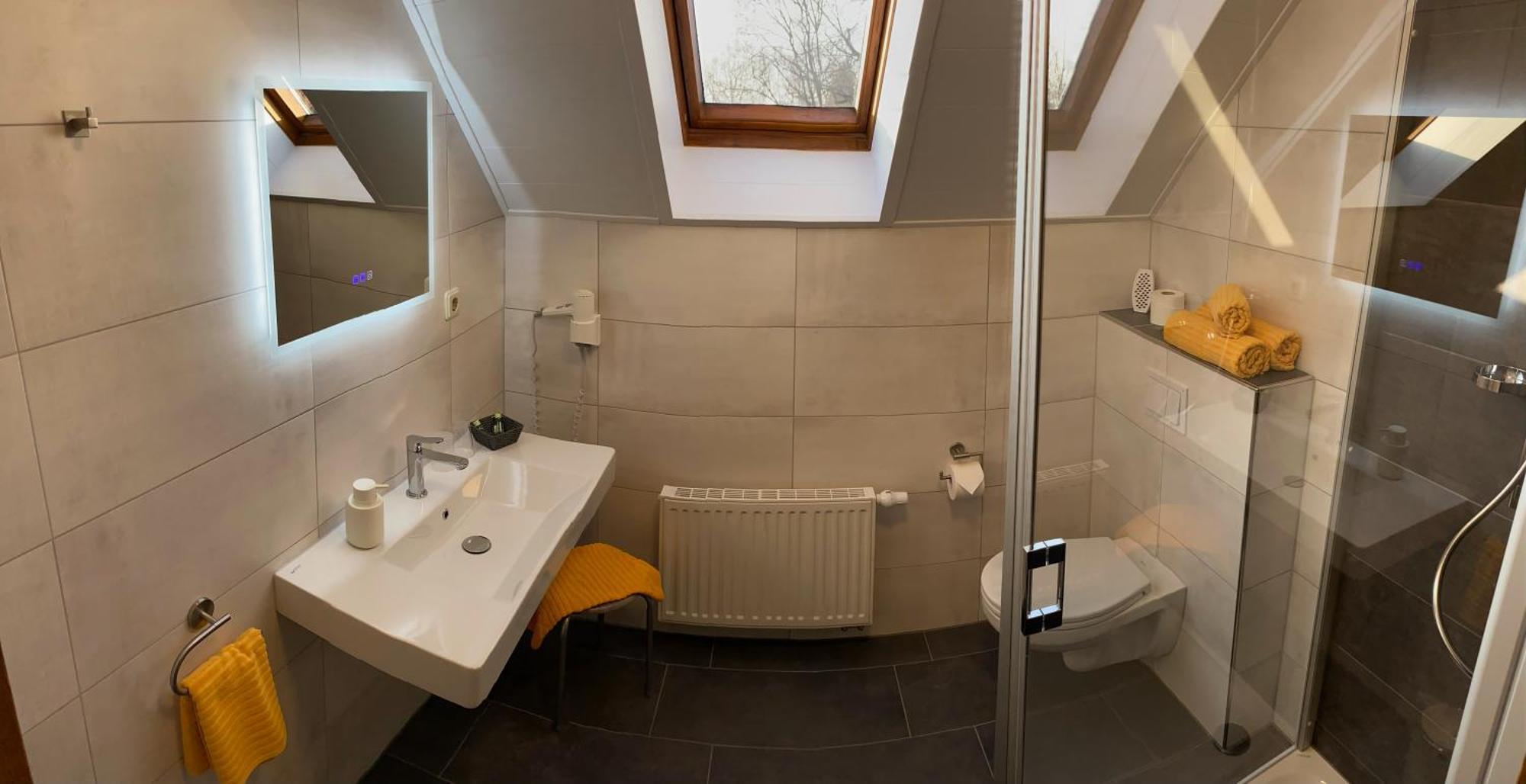 Gasthaus Stuckatz Dollenchen Esterno foto